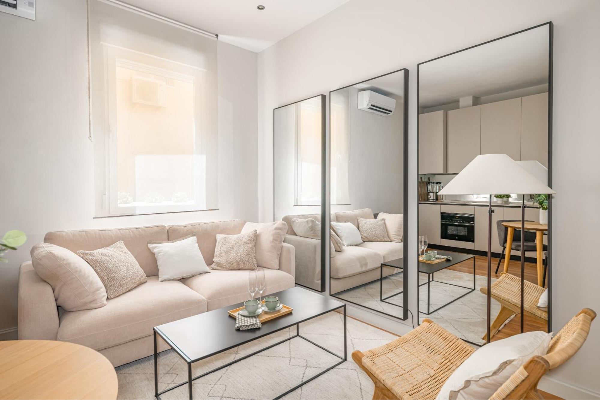 Salamanca Suites Apt Madrid Esterno foto